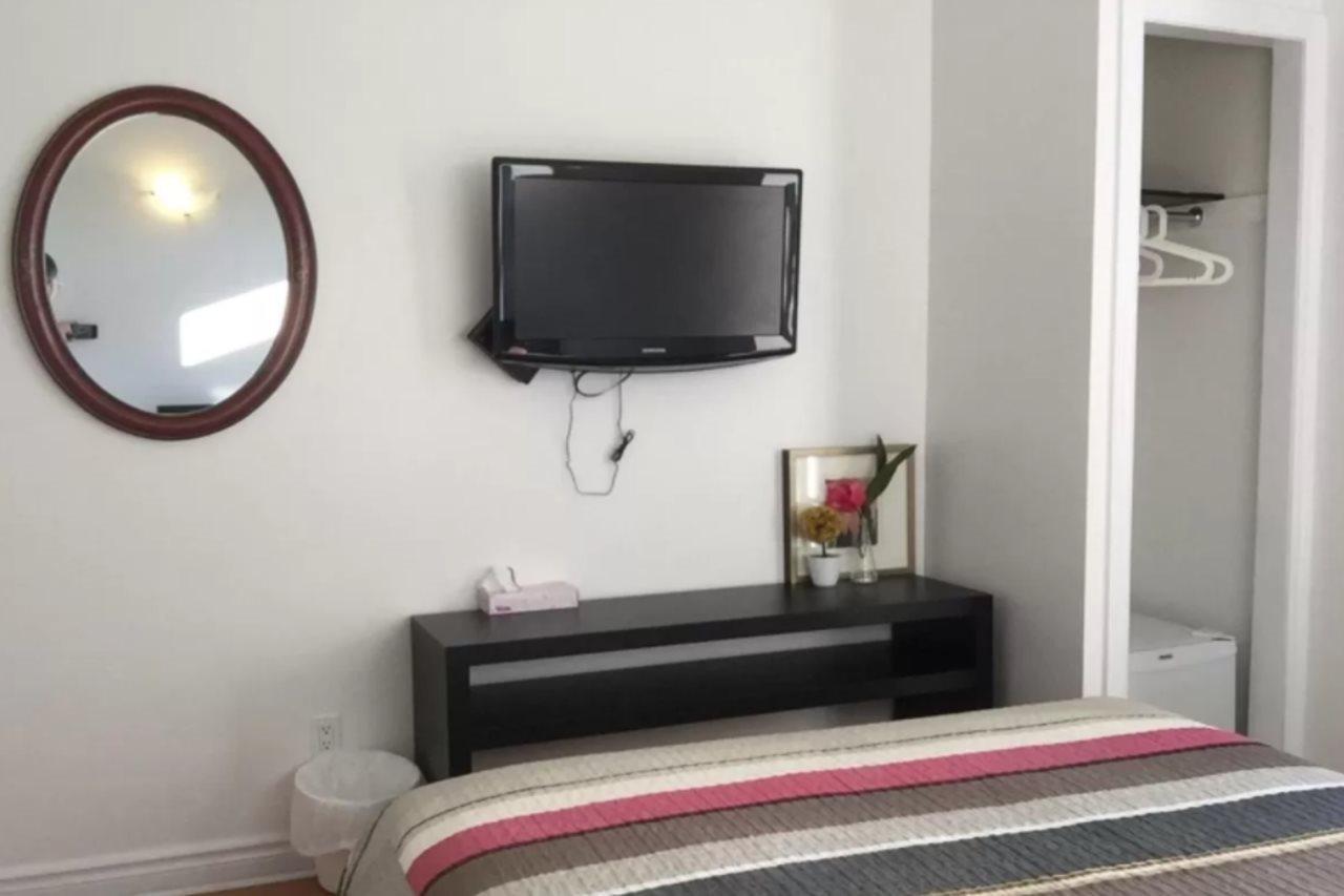 Hotel Star Montreal Bagian luar foto