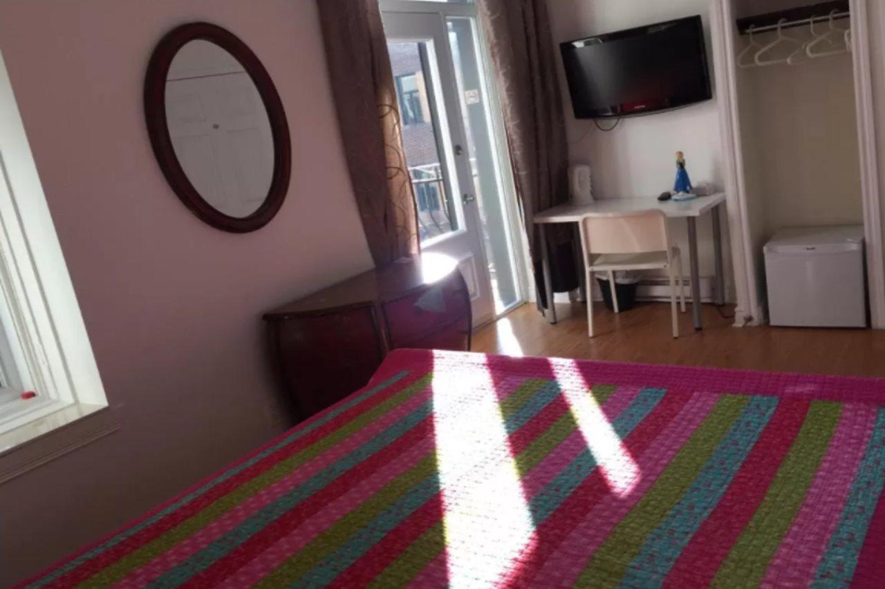 Hotel Star Montreal Bagian luar foto