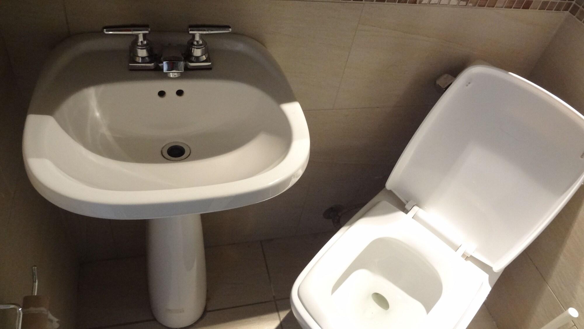 Hotel Star Montreal Bagian luar foto
